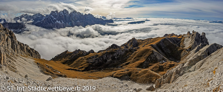 006 Platz-126-Martin Kroke 9204_Dolomiten im Herbst