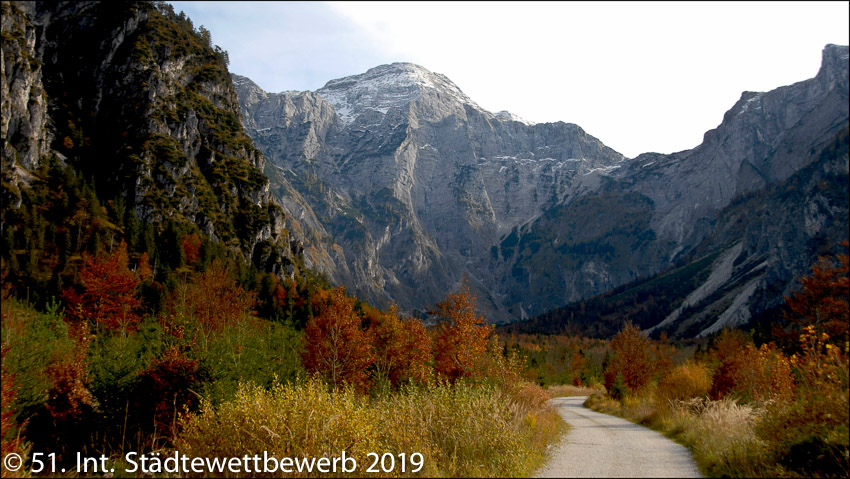 068 Platz-041-Raimund Mascha 1201_Almsee Wanderweg