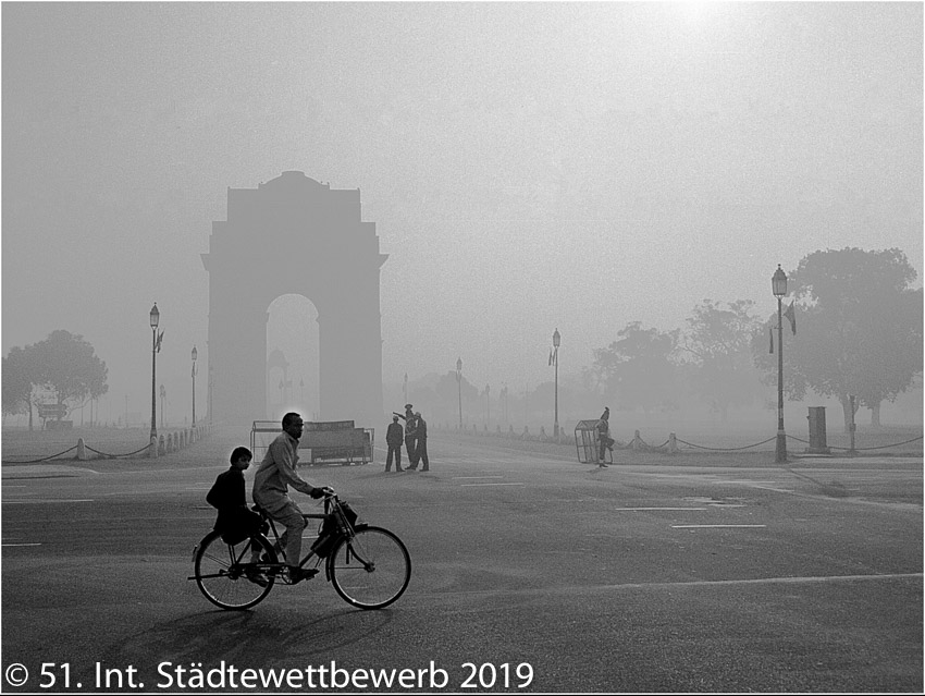 027 Platz-004-Thomas Teuschler 3405_India_gate