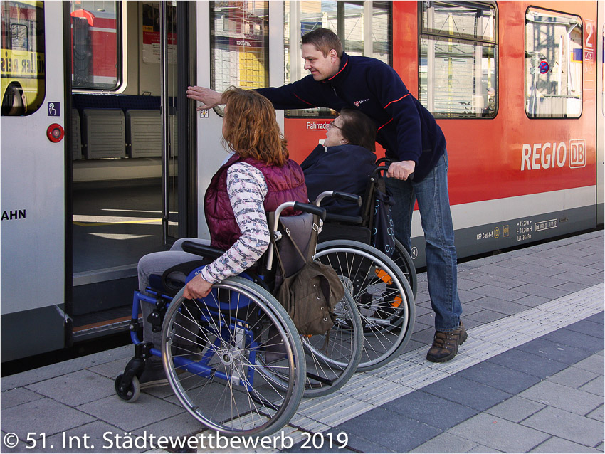 023 Platz-009-Monika Seidl 9502_Wir wollen mit