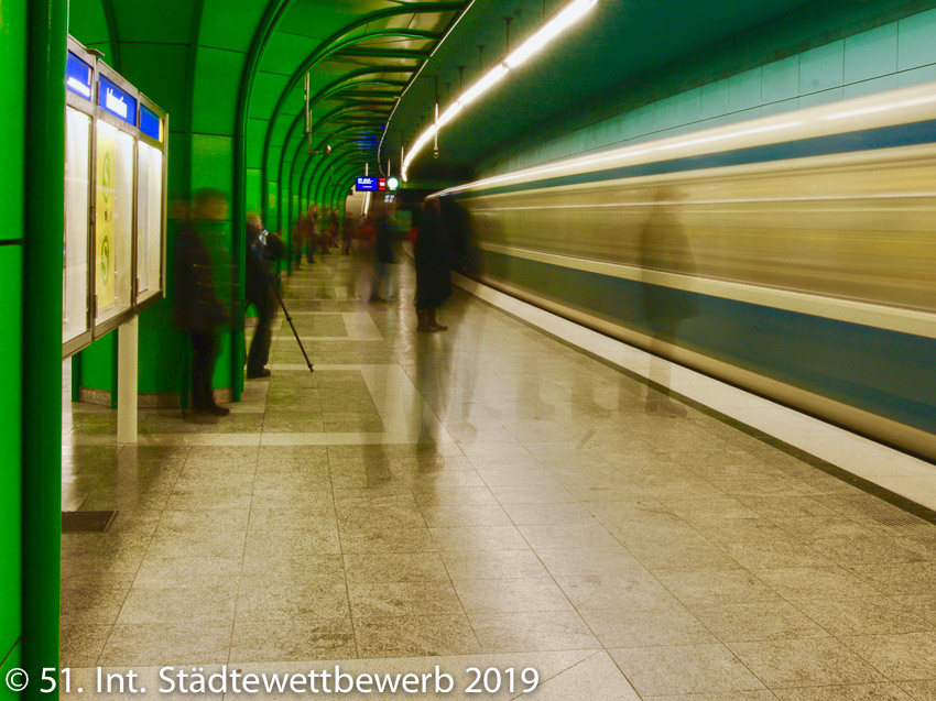 102 Platz-106-Simon Ogris 4507_U-Bahn München