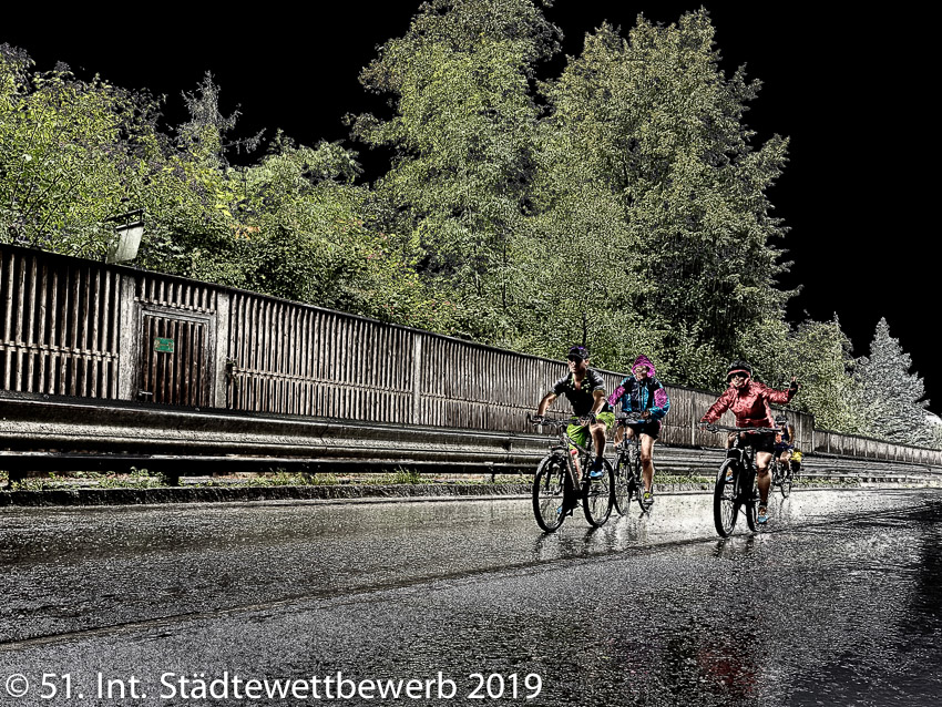 103 Platz-108-Richard Prodinger 4604_Radtour im Regen
